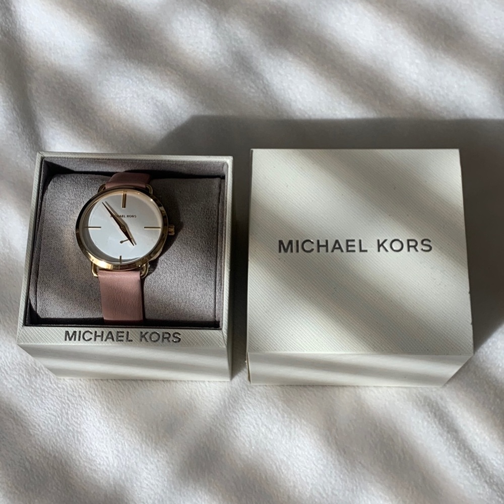 Michael kors watch